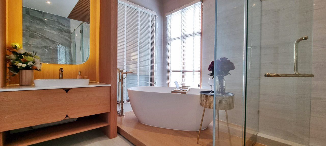 picture 5 Bedrooms Pool Villa in Pong for Sale - 20/24