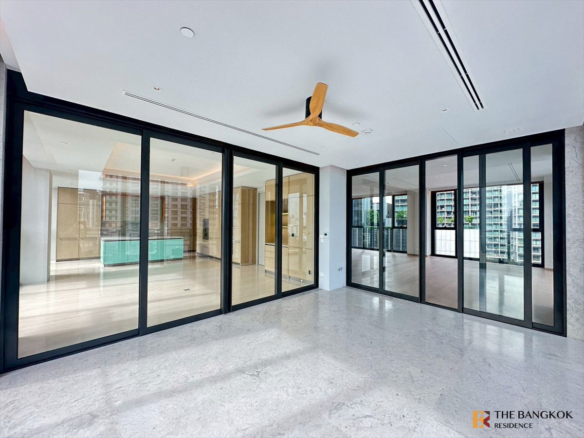 รูป 🔥Final Call! Ultimate Luxury! Penthouse - Scope Thonglor Near Bts Thonglor - รูปที่ 2/17