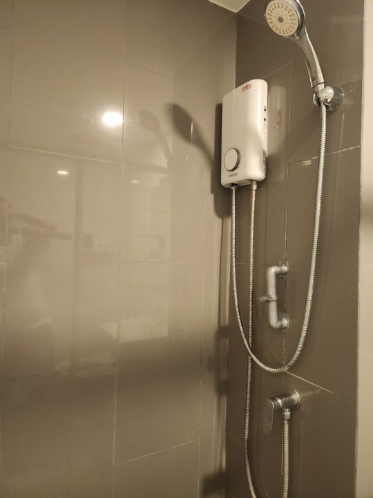 picture Move-in Ready Condo in Ayutthaya — Plus Condo Ayutthaya Park (Building A, 4th Floor). Fully furnished - 12/18