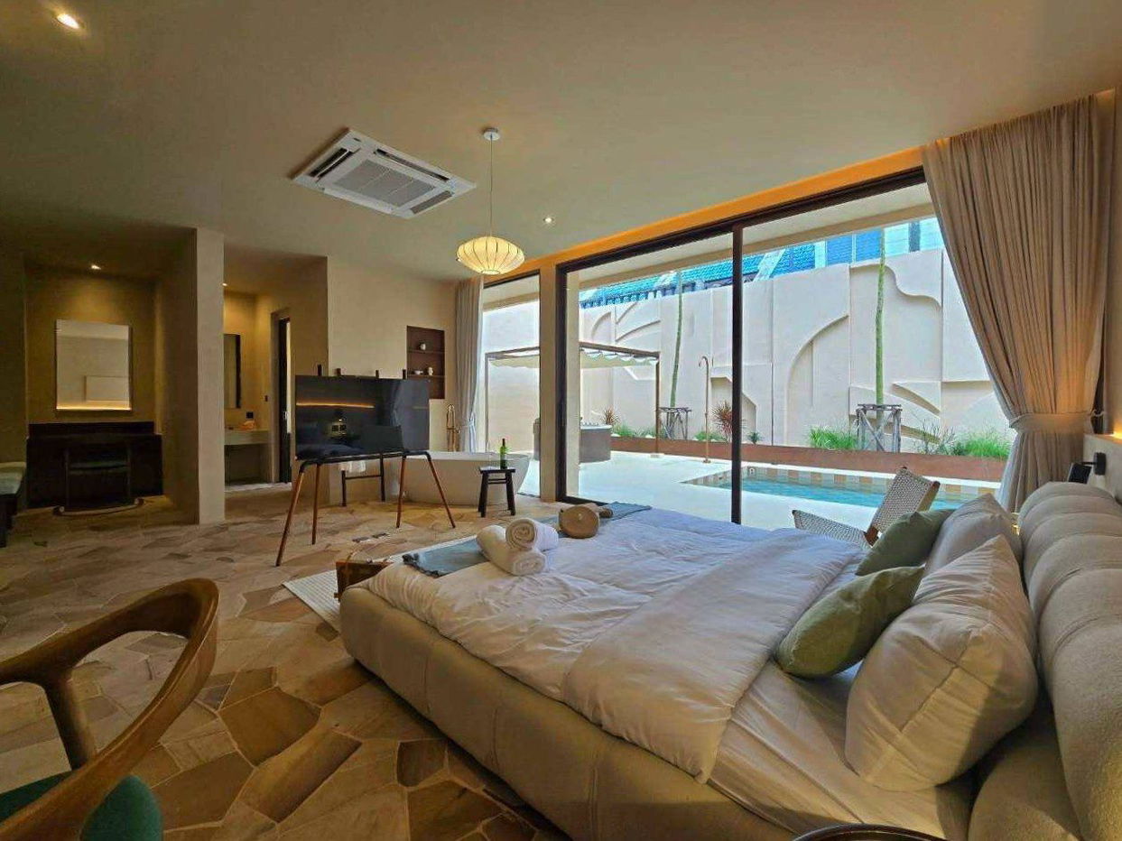 รูป ขายพูลวิลล่าสุดหรู 5 ห้องนอน – ถนนทัพพระยา - รูปที่ 10/19