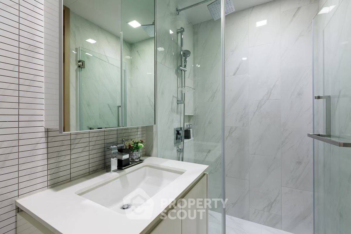 รูป คอนโด 2-ห้องนอน ที่ ไฮด์ สุขุมวิท11 ใกล้ BTS นานา (ID 1996987) - รูปที่ 22/23