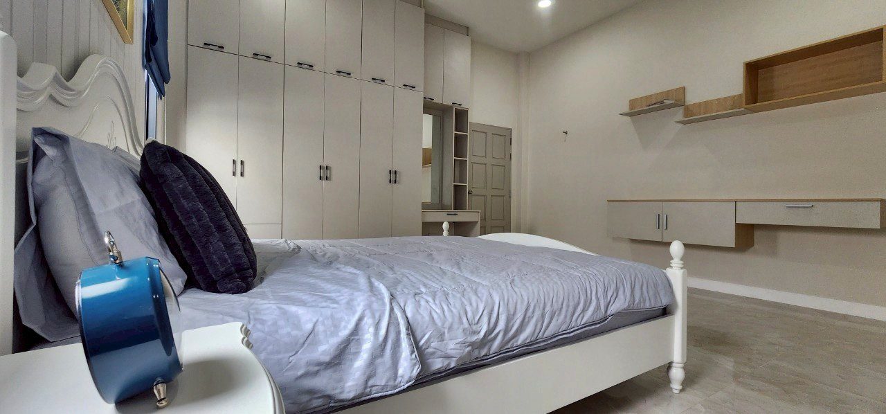 รูป ขายบ้าน 4 ห้องนอนกว้างขวาง ในซอยสยามคันทรีคลับ - รูปที่ 14/19