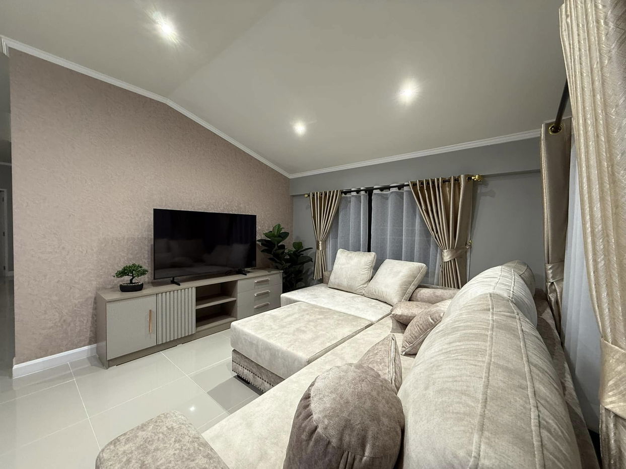 รูป ขายพูลวิลล่า 4 ห้องนอนในพัทยาตะวันออก - รูปที่ 3/16