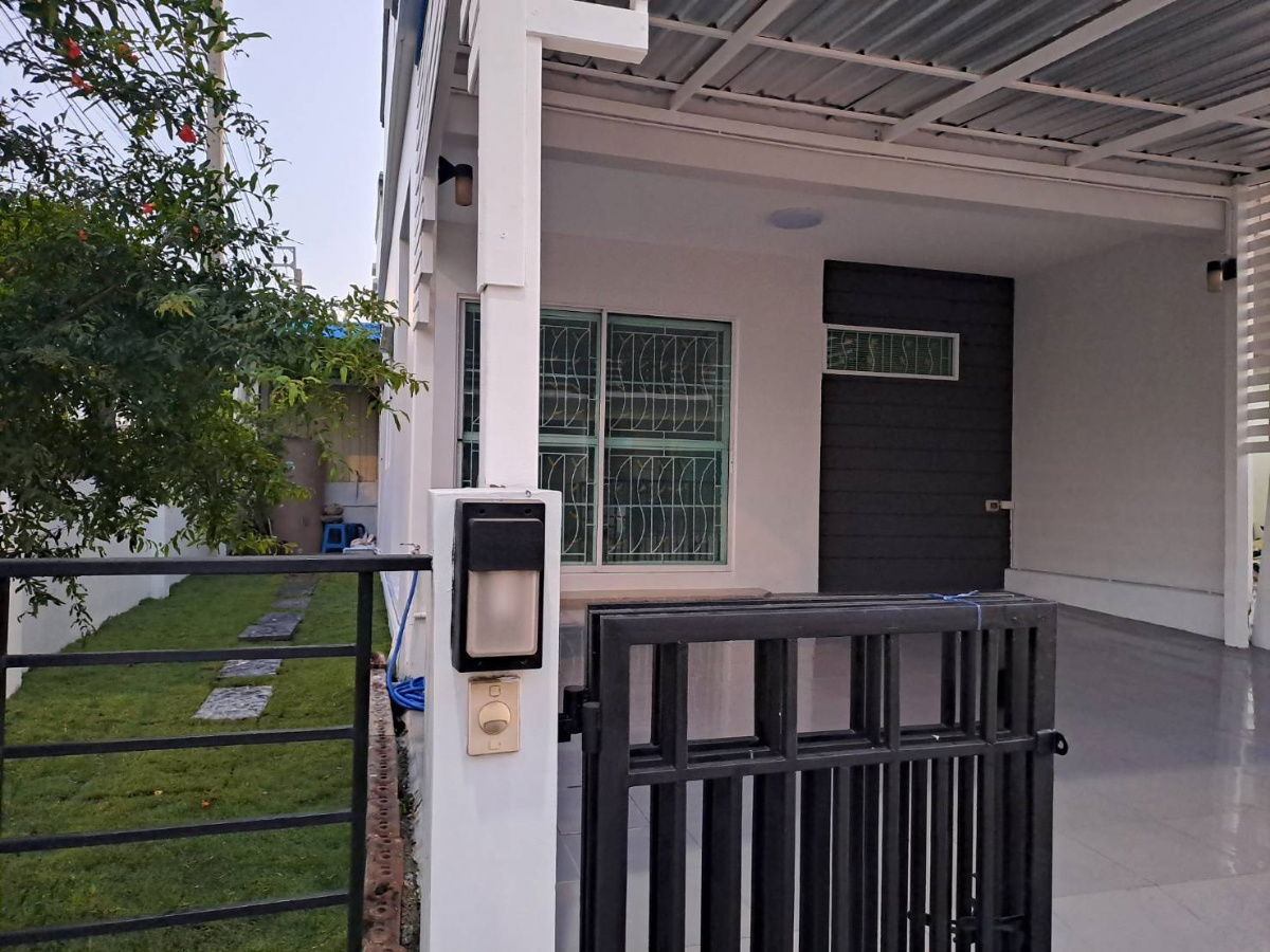 รูป ขาย (出售)ทาวเฮาส์ หมู่บ้านเดอะทรัสต์ ทาวน์ ศรีนครินทร์-แพรกษา(The Trust Townhome Srinakarin-Phraeksa) - รูปที่ 2/18