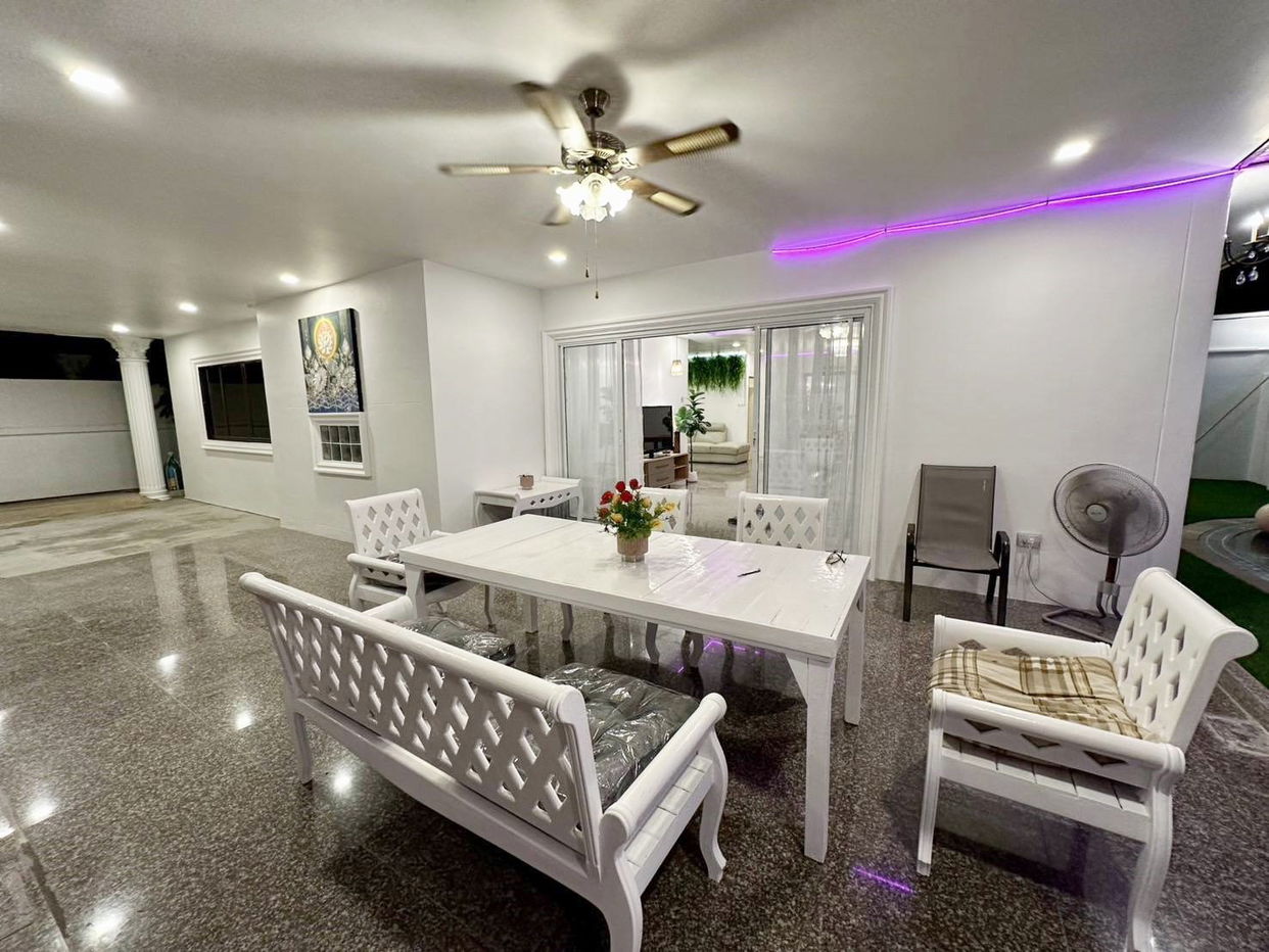 รูป ให้เช่าพูลวิลล่า 5 ห้องนอน จอมเทียน - รูปที่ 12/15