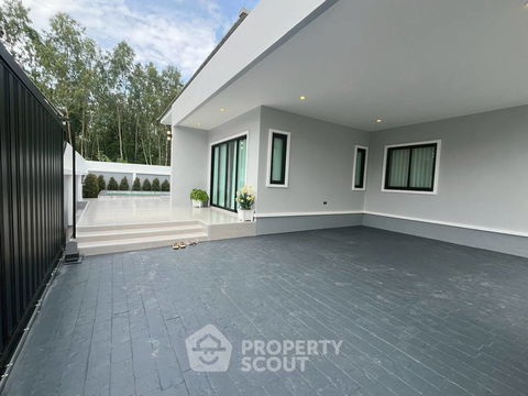 บ้าน 3-ห้องนอน ที่ พรเทพ การ์เด้น วิลล์ 6 ใกล้ เมืองพัทยา (ID 2463747)