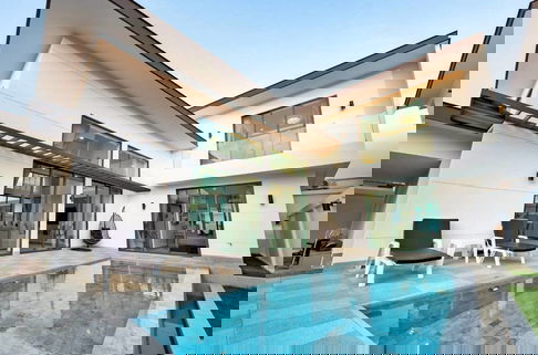 วิลล่าหรู 3 ห้องนอนพร้อมสระว่ายน้ำให้เช่า – ชากนอก พัทยาตะวันออก