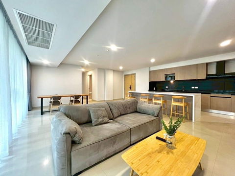 ขายคอนโดหรู 4 ห้องนอน Gardenia พัทยา ที่หาดจอมเทียน