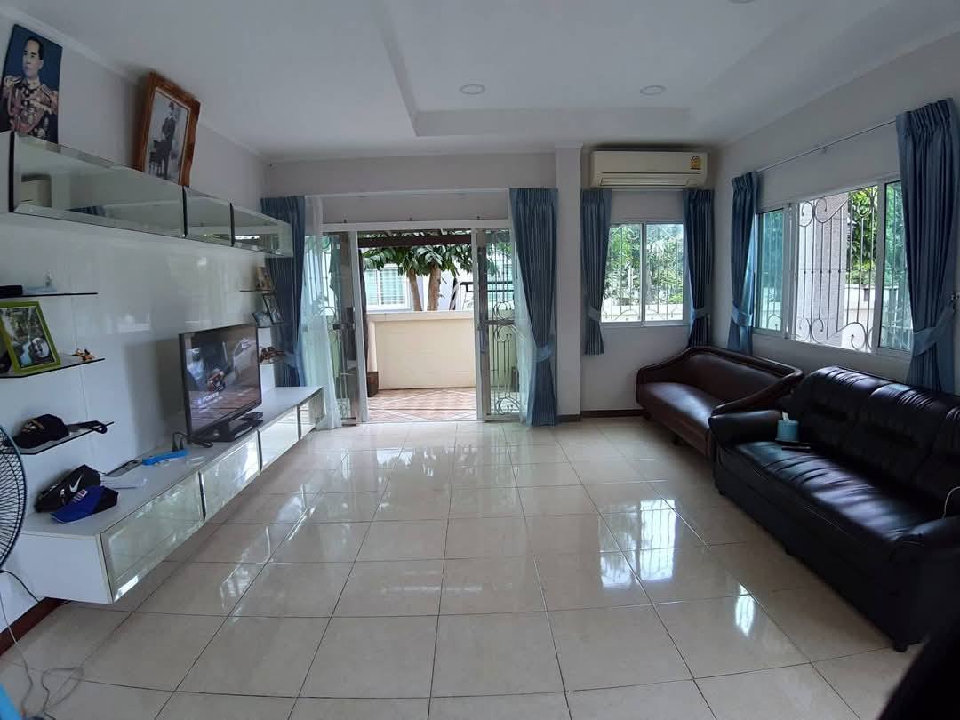 picture Single-Detached House for Sale in North Pattaya - 6/12
