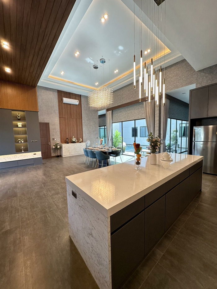 รูป รีเซอร์วอยร์ ทาวน์ - รูปที่ 1/18