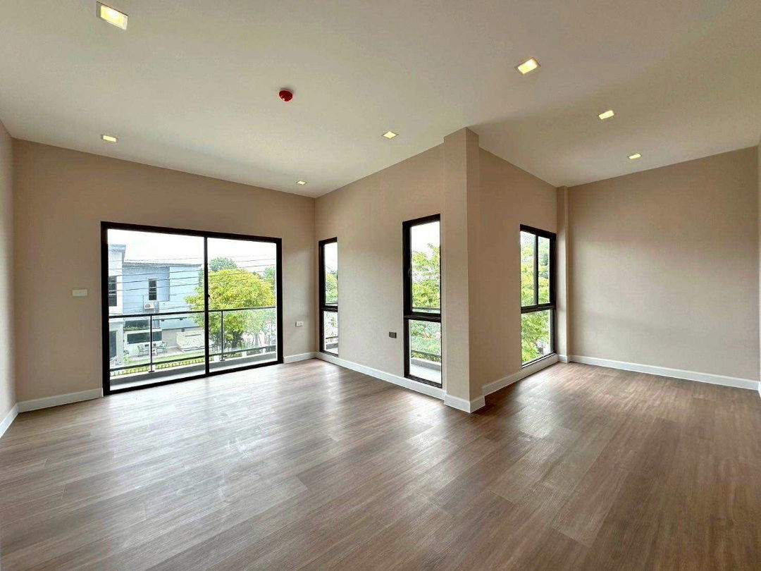 รูป ขาย บ้านเดี่ยว Venue ID Petchkasem 81 บ้านเดี่ยวหลังใหญ่ สไตล์โมเดิร์นจาก SC Asset - รูปที่ 3/15