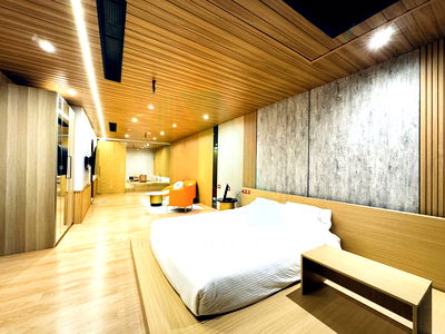 คอนโดให้เช่า : ให้เช่าคอนโด สเตท ทาวเวอร์ อาคาร 1 ชั้น 34 1 ห้องนอน ขนาด 63 ตรม ใกล้ โรงพยาบาลเลิดสิน