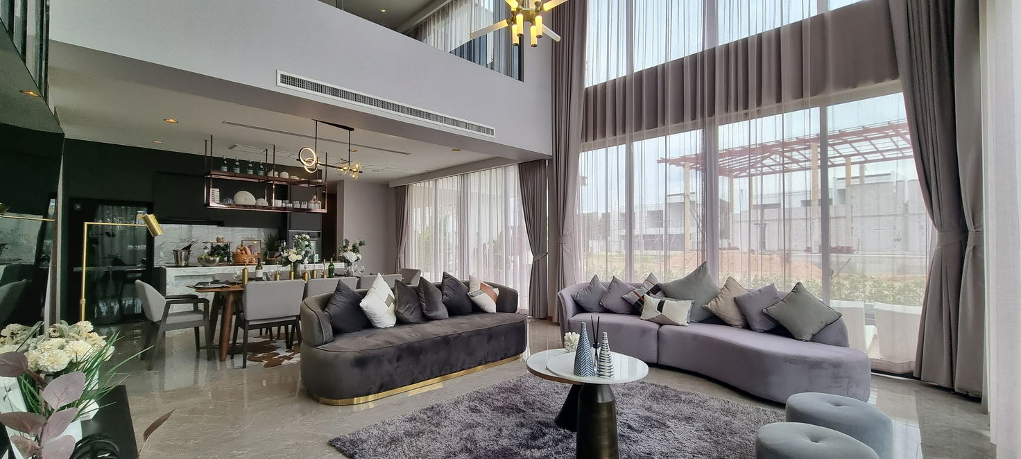 รูป Luxury 4-Bedroom Pool Villa for Sale in Thung Klom-Tan Man - รูปที่ 3/19