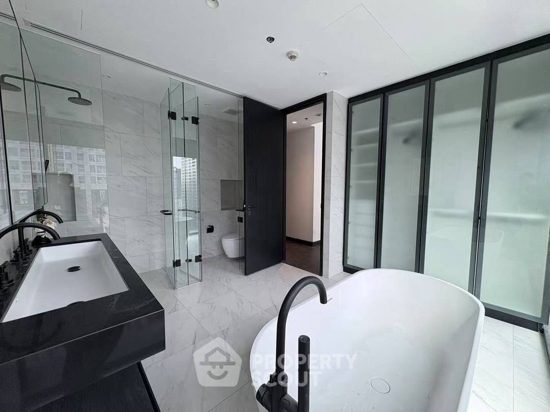 picture 2-BR Condo at Tait Sathorn 12 near BTS Saint Louis (ID 2455854) - 11/11