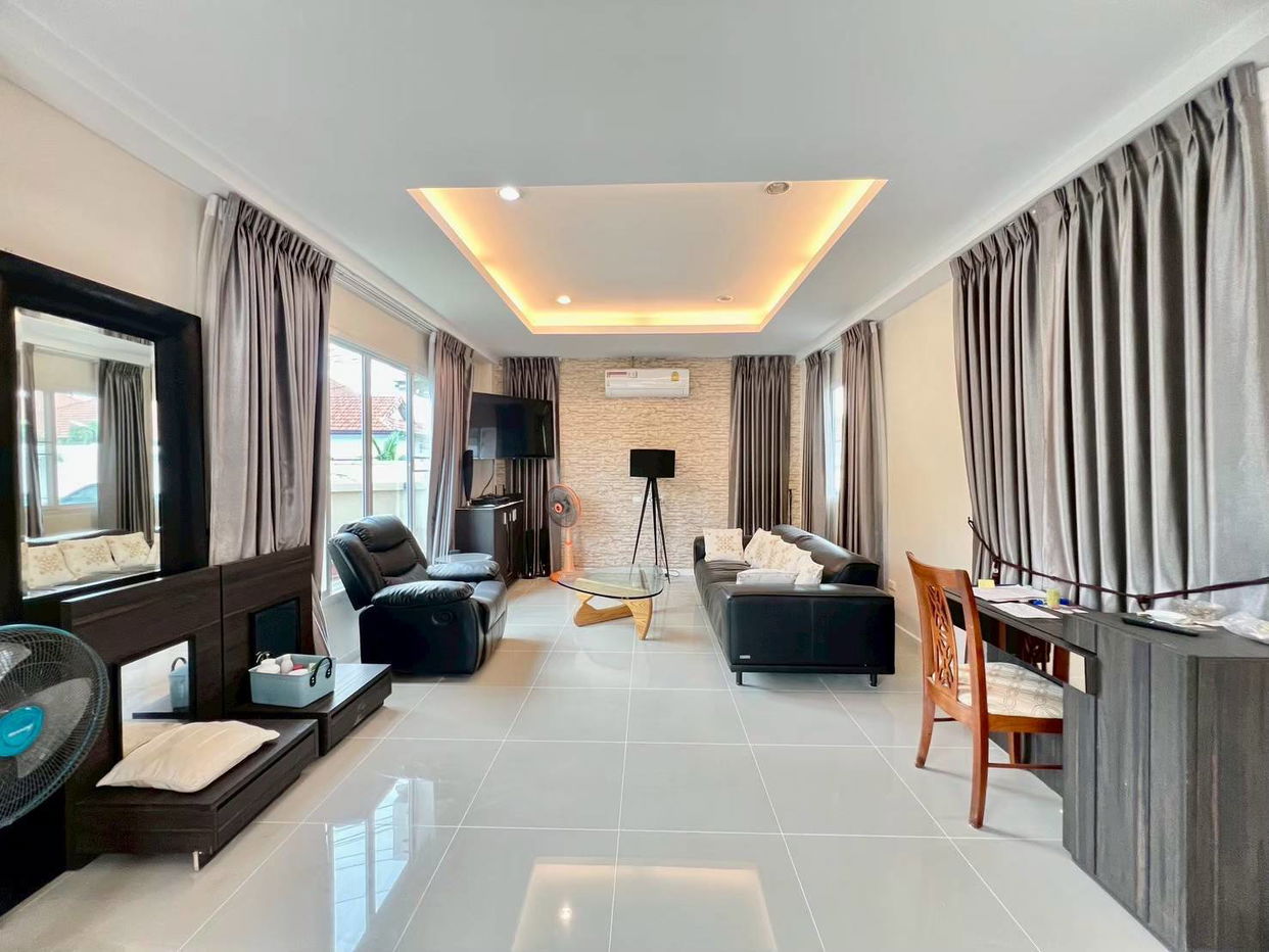 รูป วิลล่าสระว่ายน้ำ 3 ห้องนอน ในห้วยใหญ่ - รูปที่ 3/16