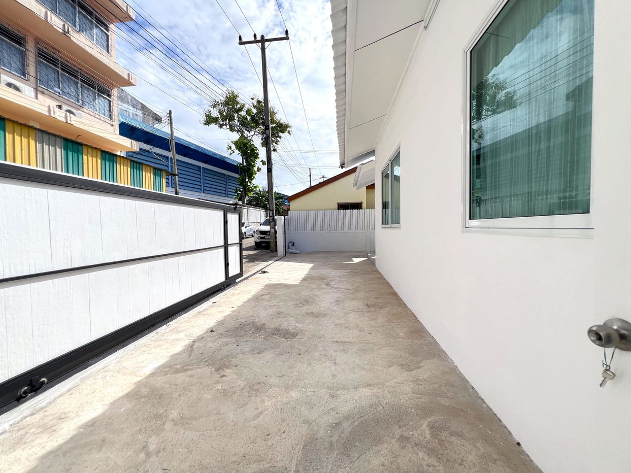 รูป ขายบ้าน 3 ห้องนอนในพัทยาใต้ - รูปที่ 11/12