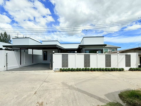 พูลวิลล่า - อ่างเก็บน้ำมาบประชัน