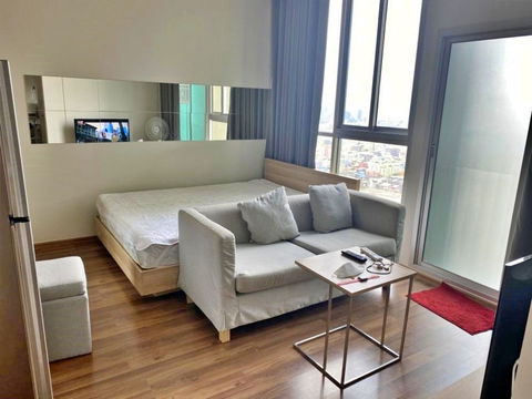 ห้องว่าง❤️ราคาต่อรองได้✅สนใจห้องนี้ทักได้เลยนะคะ❣️❣️❣️Noble Revolve Ratchada 2