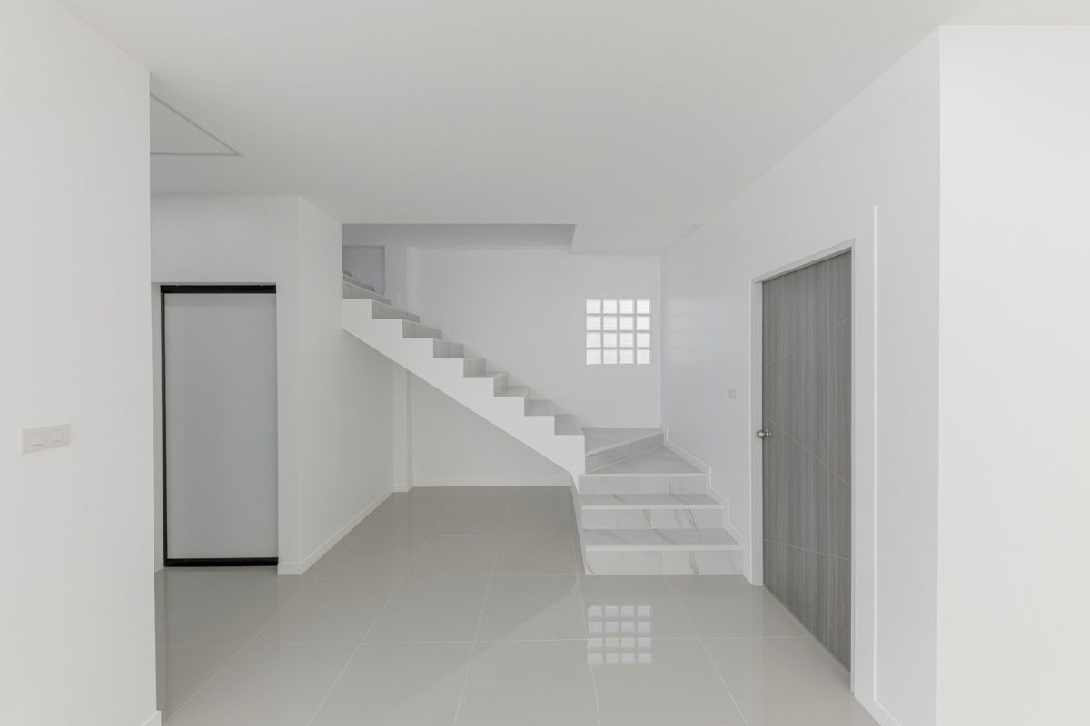 รูป ขายบ้านเดี่ยวสองชั้น 3 ห้องนอน 3 ห้องน้ำ 1 ห้องครัว 2 ที่จอดรถ - รูปที่ 5/30