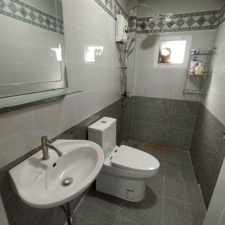 รูป บ้านแฝด สุวินทวงศ์ มีนบุรี  บ้านสร้างเองพร้อมอยู่  ใกล้มีนบุรี  สนใจ  085-318-6868​☎️​ - รูปที่ 9/10