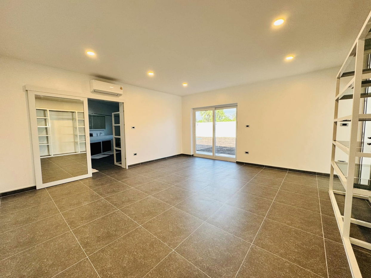 รูป ขายบ้าน 4 ห้องนอน ในหนองปลาไหล - รูปที่ 6/21