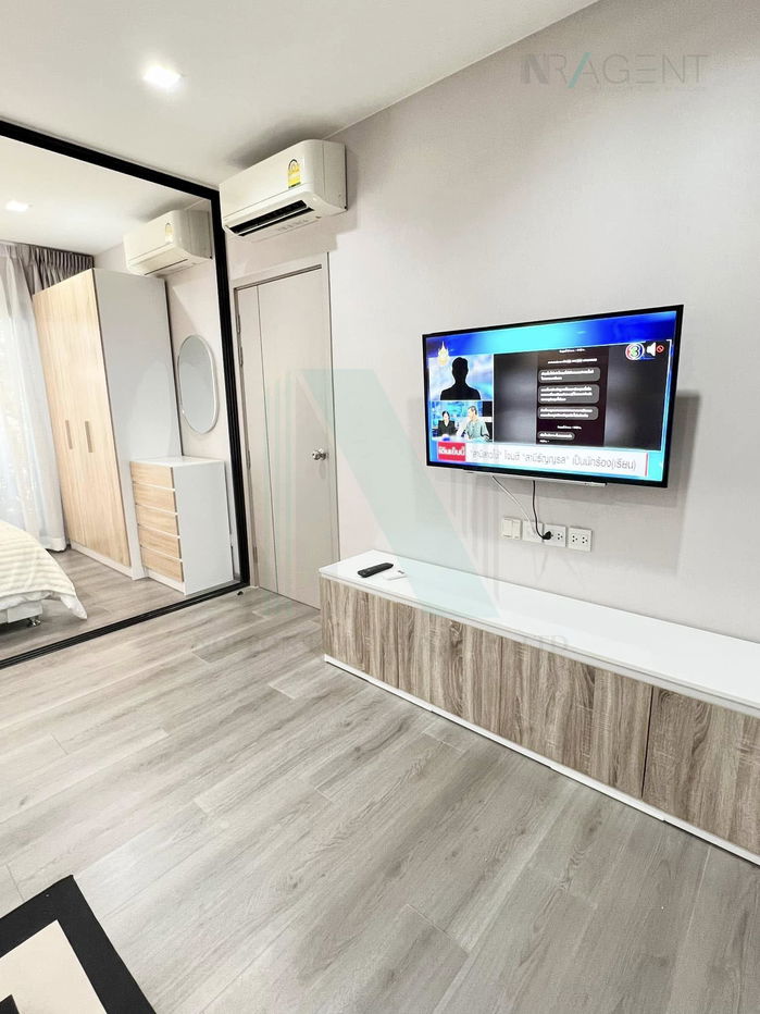 picture 🎉 For Rent Condo THE POLITAN RIVE Building 1, Floor 9,1 bed room, Room size 31 sqm - 1/8