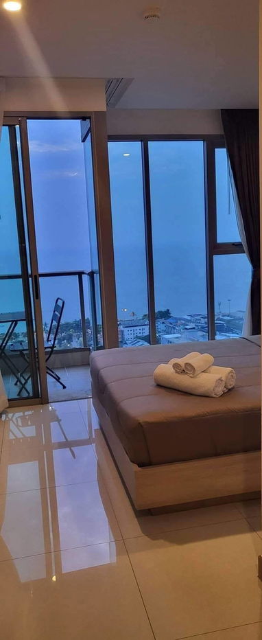 picture Riviera Jomtien Condo Studio with Sea View - 3/9