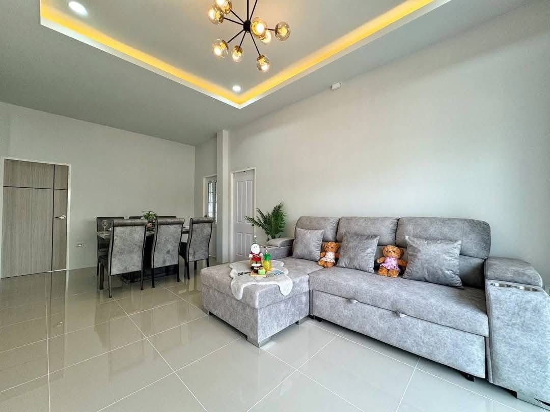 picture Modern Nordic Home for Sale in East Pattaya - 3/17