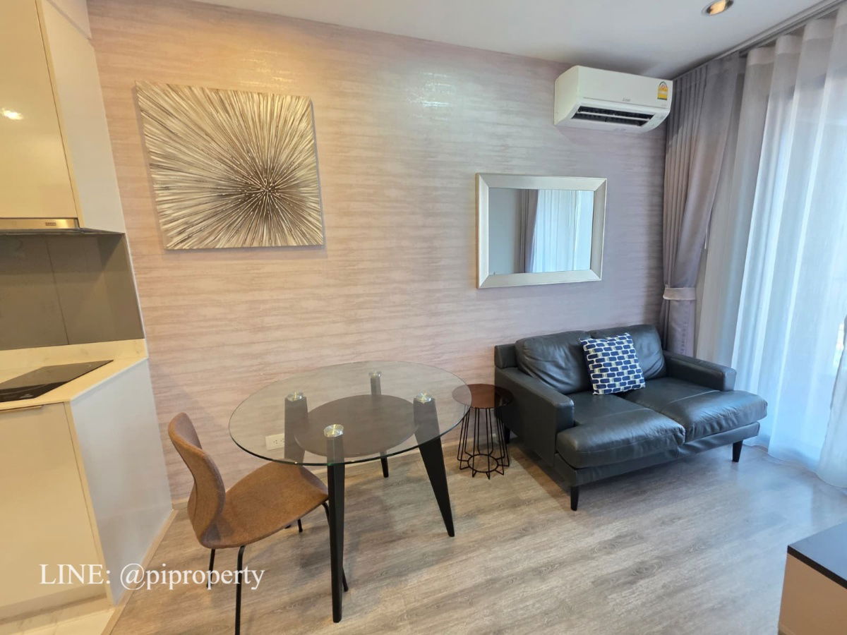 picture Fully furnished 1Bed unit for rent in Ideo Mobi Sukhumvit 66. Ready to move in. BTS Udom Suk E11. - 1/20