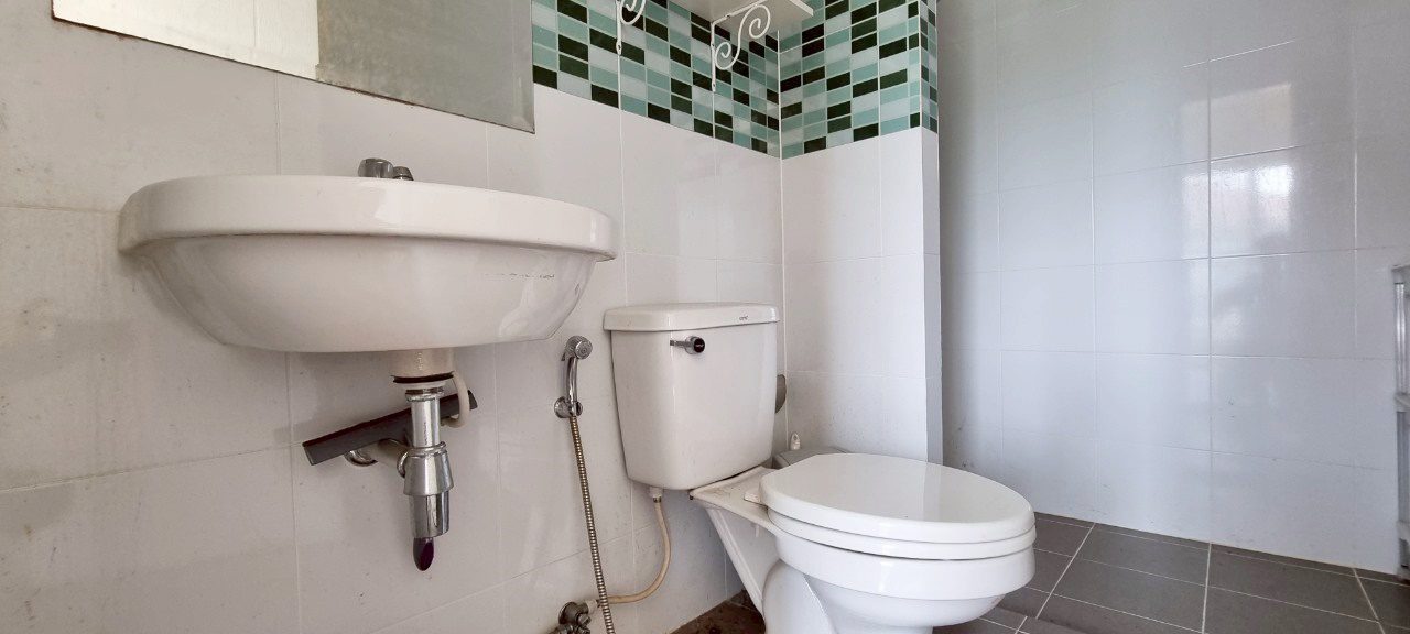 picture 2-Storey House for Sale in East Pattaya - 9/9