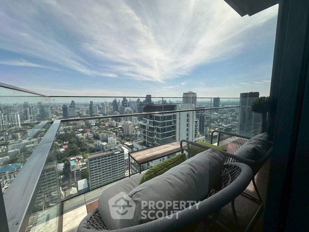 รูป คอนโด 3-ห้องนอน ที่ มาร์ค สุขุมวิท 39 ใกล้ BTS พร้อมพงษ์ (ID 2462695) - รูปที่ 10/11