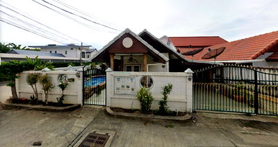Houses for sale Wat Phra Yai : Pool Villa – For Sale in South Pattaya