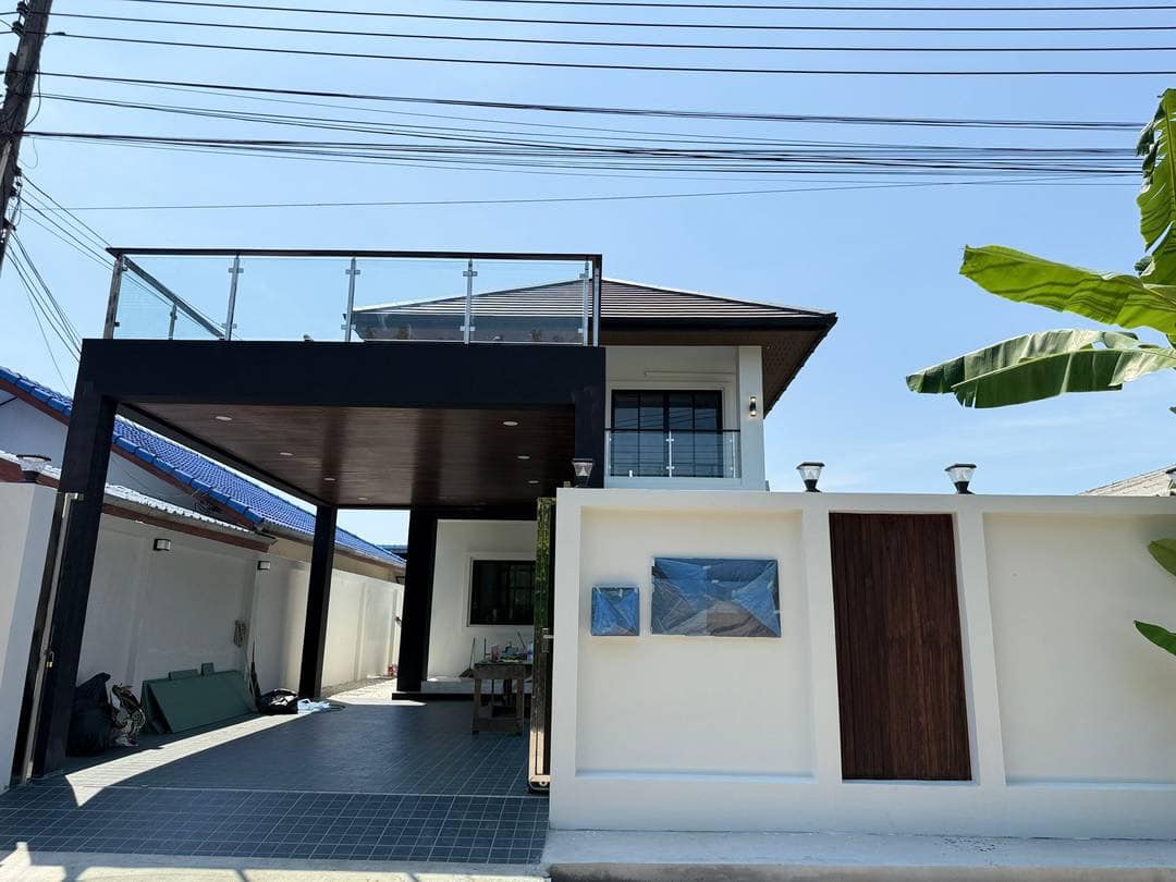 รูป ขายพูลวิลล่า 3 ห้องนอน ในพัทยาตะวันออก - รูปที่ 1/11