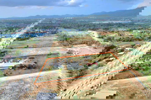 ขายที่ดินพร้อมสิ่งปลูกสร้าง บางเสร่