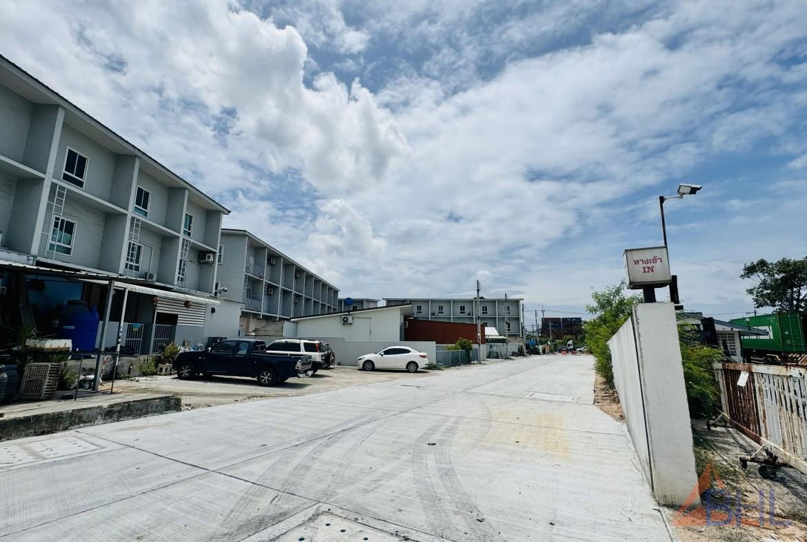 รูป ขายถูกมาก ที่ดิน 23-1-46 ไร่ พร้อมโกดัง พร้อมใช้งาน การเดินทางสะดวก อ.ศรีราชา ชลบุรี - รูปที่ 8/8