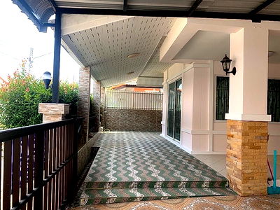 บ้านเดี่ยว หนองปรือ ชลบุรี : ขายบ้าน 2 ห้องนอน TW Park View