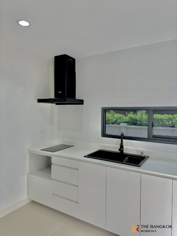 รูป Baan Klang Muang The Edition Sukhumvit-Onnut ใกล้รถไฟฟ้า 3 สาย - รูปที่ 24/25