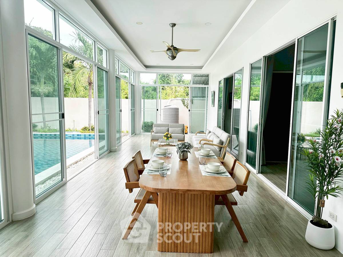 รูป วิลล่า 3-ห้องนอน ใน วังก์พง (ID 2461658) - รูปที่ 28/46