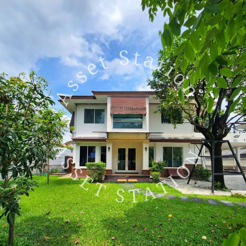 picture Luxury house for rent in Baan Ladprao Exclusive Residence 2, near the expressway - Ram Intra, convenient transportation, ready to move in. - 1/20