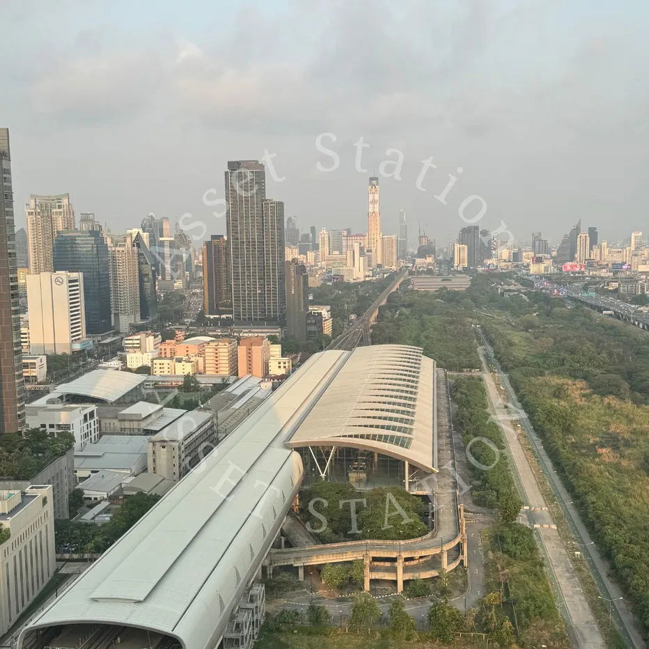 picture Rent now! Life Asoke Condo, beautiful modern style room, near BTS Asoke. - 8/8