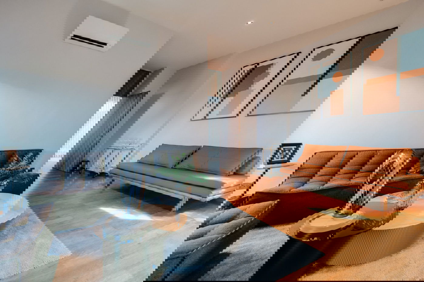 รูป ขายวิลล่าพูลสไตล์ทรอปิคอลโมเดิร์น 4 ห้องนอนในพัทยาตะวันออก - รูปที่ 6/18