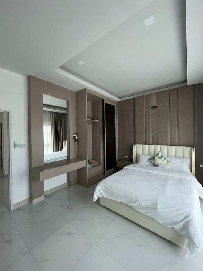 picture Luxury Pool Villa for Rent – Huay Yai, Pattaya - 8/13