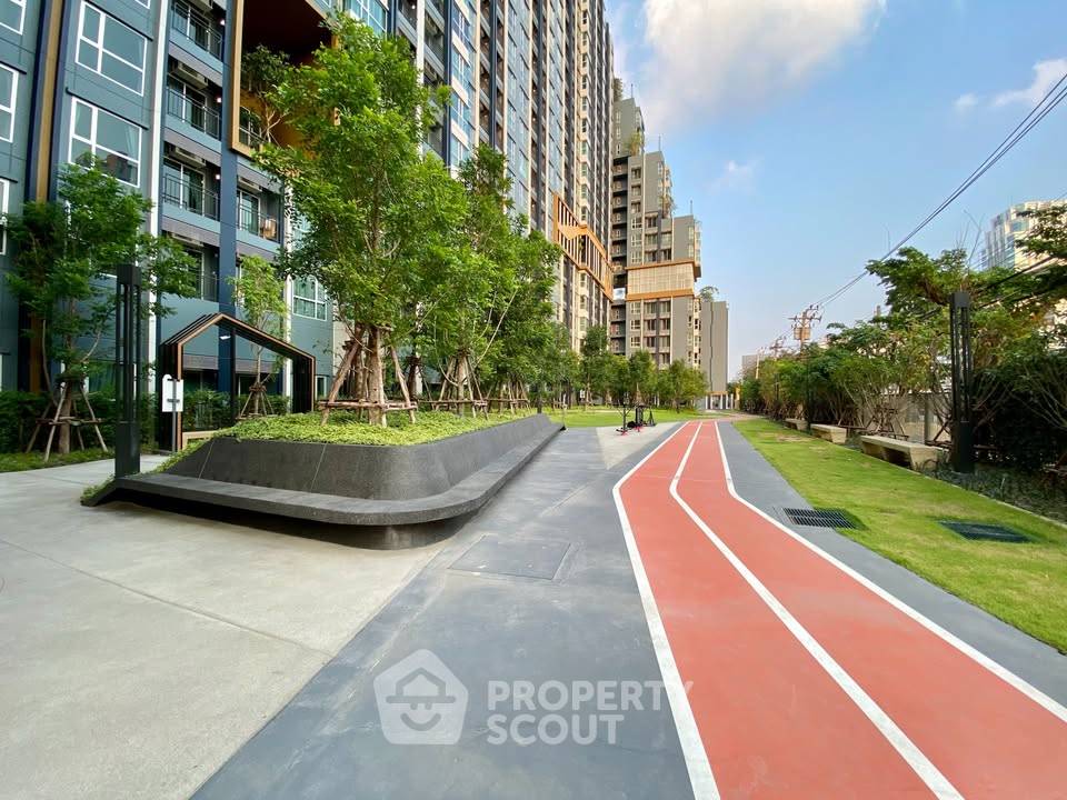 picture Studio Condo at Lumpini Park Vibhavadi-Chatuchak near MRT Chatuchak Park (ID 2463665) - 2/6