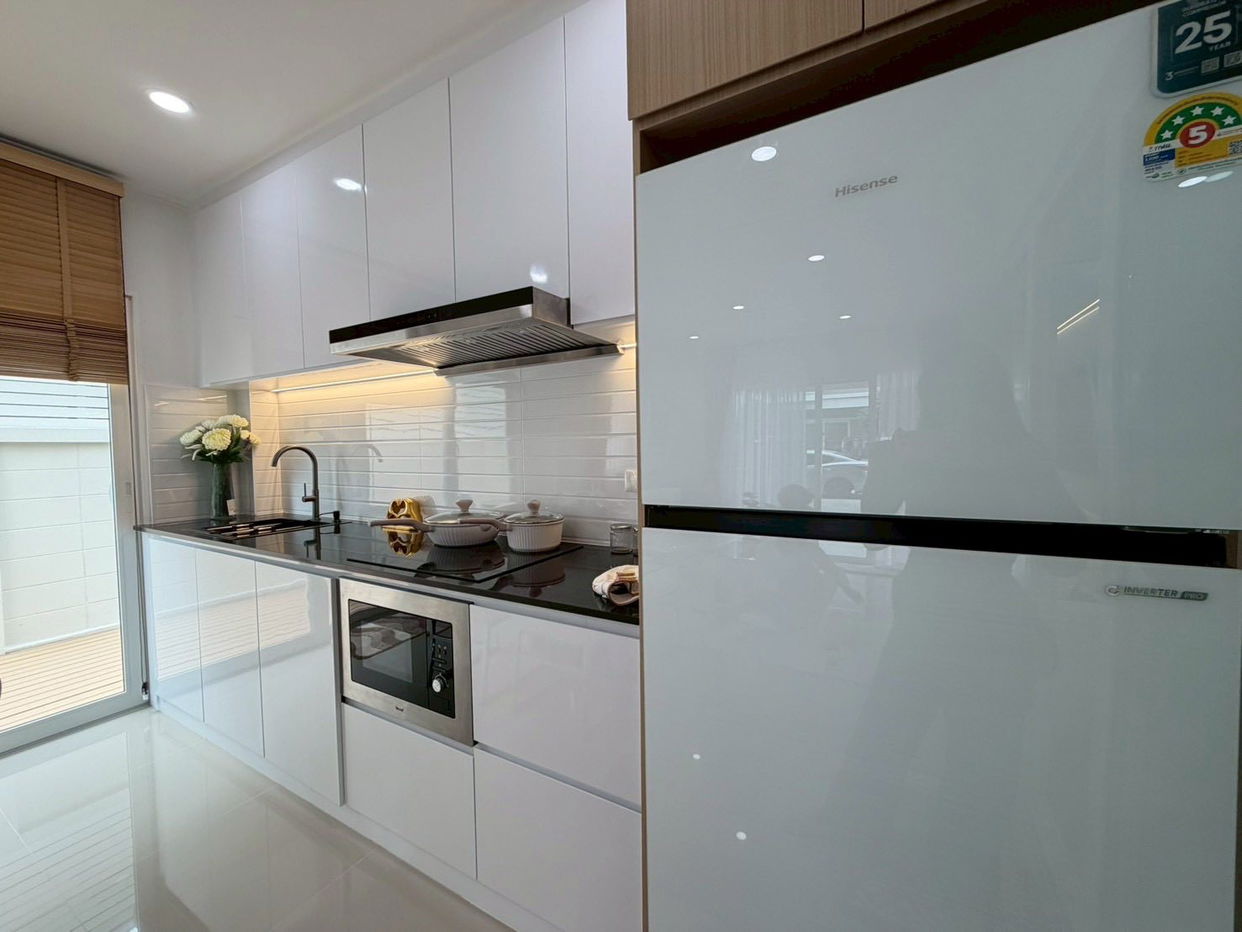 รูป ขายบ้านเดี่ยวสองชั้นบรรยากาศอบอุ่นในทุ่งกลม-ตาลหมัน - รูปที่ 5/12