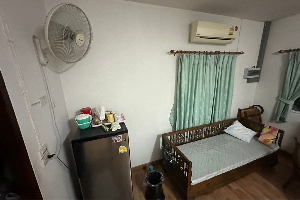 รูป [920021007-296] Land with 2 Houses for Sale - Prime Location in Phra Khanong - รูปที่ 4/44