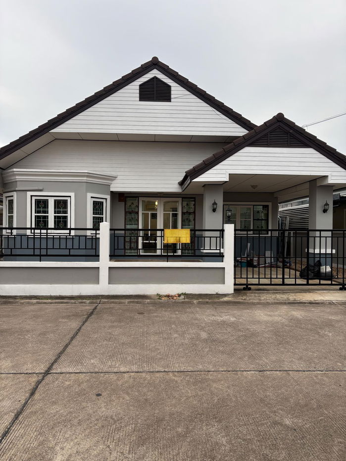 รูป บ้าน 3 ห้องนอนให้เช่า – พัทยาตะวันออก - รูปที่ 1/11