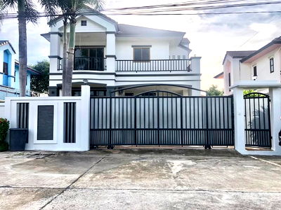 บ้านเดี่ยว พิพิธภัณฑ์ยางพารา  : ขายบ้านเดี่ยวสองชั้นในพัทยาตะวันออก