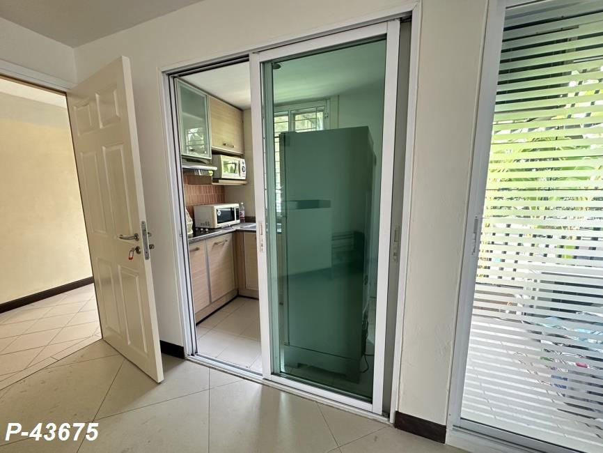 รูป P-43675 ให้เช่า คอนโด พันดาว เพลส Sukhumvit 50 Aly, Phra Khanong, Khlong Toei, Bangkok พร้อมอยู่ ราคาถูก Line Id @easythaihome 085-592-2897 - รูปที่ 4/8