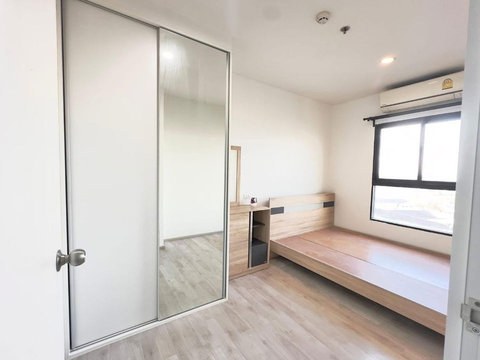 picture code : E65 Plum Condo Central Station Phase 1 - 4/6