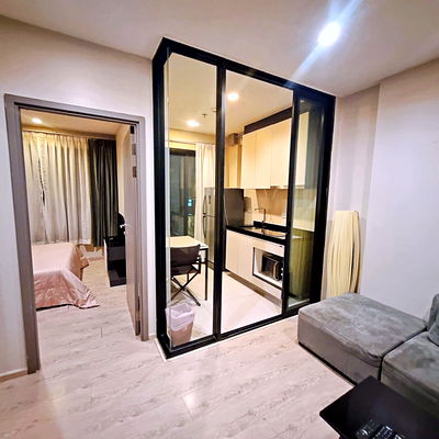 Condos for rent Soi Buakhao : The Base Central Pattaya 1 Bedroom for Rent